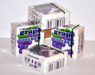 ЖЕВАТЕЛЬНАЯ РЕЗИНКА «MARUKAWA» 4 шара, 5,4 г
со вкусом ВИНОГРАДА ЖЕВАТЕЛЬНАЯ РЕЗИНКА «MARUKAWA» 4 шара, 5,4 г
со вкусом ВИНОГРАДА